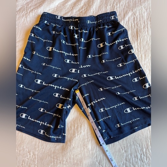 Champion Basketball Shorts size 18/20 (youth) - Picture 5 of 5